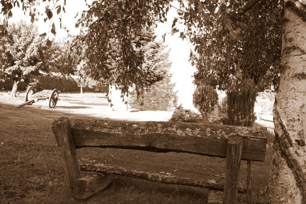 Alojamiento En Entorno Rural Los Trobos Villar de Otero Kültér fotó