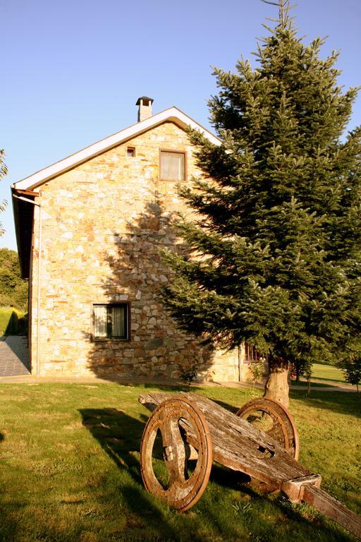 Alojamiento En Entorno Rural Los Trobos Villar de Otero Kültér fotó